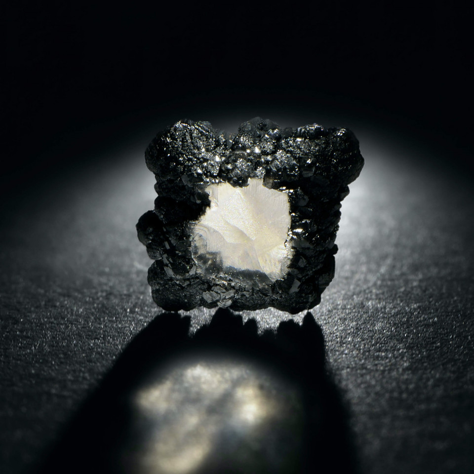 Diamant de synthèse créé en laboratoire - Courbet - Courbet