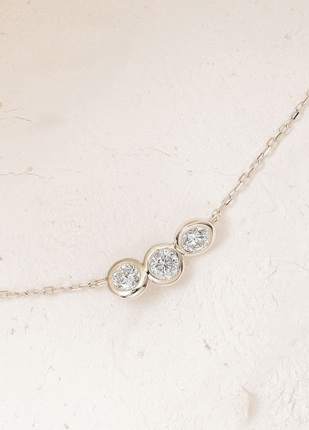 Collier pendentif ORIGINE 2 Courbet en or blanc - Vue 1 - Courbet