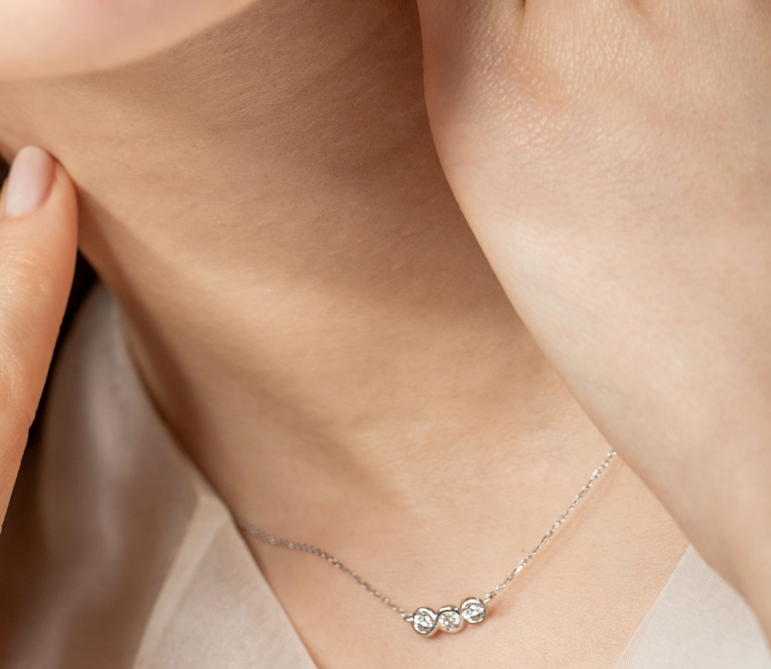 Collier Or Blanc et Diamants de synthèse 0,3 ct - 2 Courbet - Courbet - Vue 3