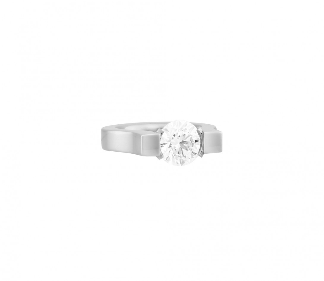 Bague Icone - Or blanc 18K (12,50 g), diamant 2,5 cts - Face