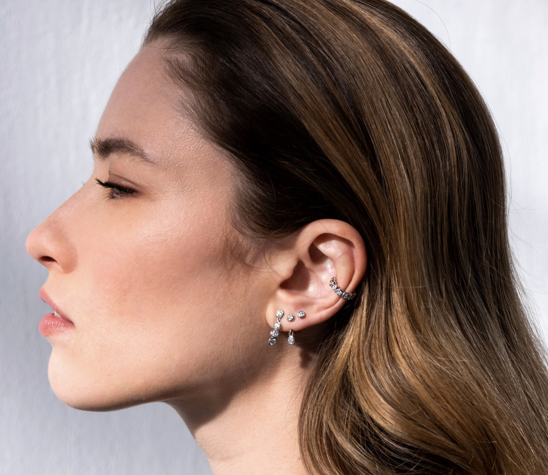 Boucles d’oreilles ORIGINE - Or blanc 18K (2,10 g), diamants 0,8 cts - Vue 7